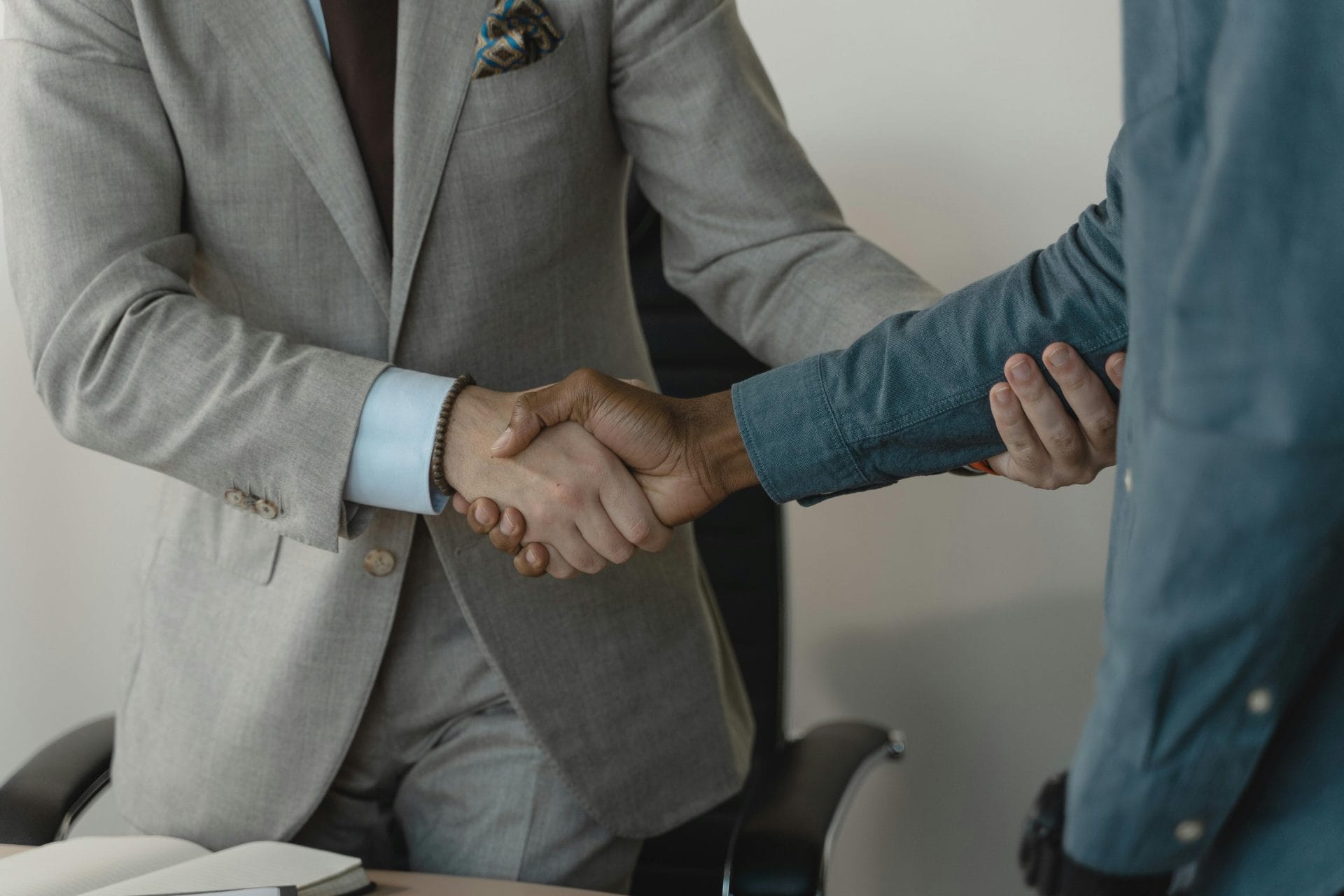¿Qué es el Job Benchmarking y cómo identificar el perfil ideal para cada puesto?