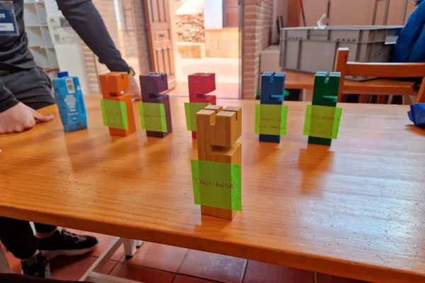 Detalle de dinámica en Team Builiding.
