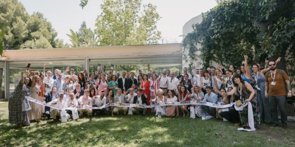 Imagen de equipo de Eneas Consultores: +29 años como consultores estratégicos de RRHH y desarrollando el talento.